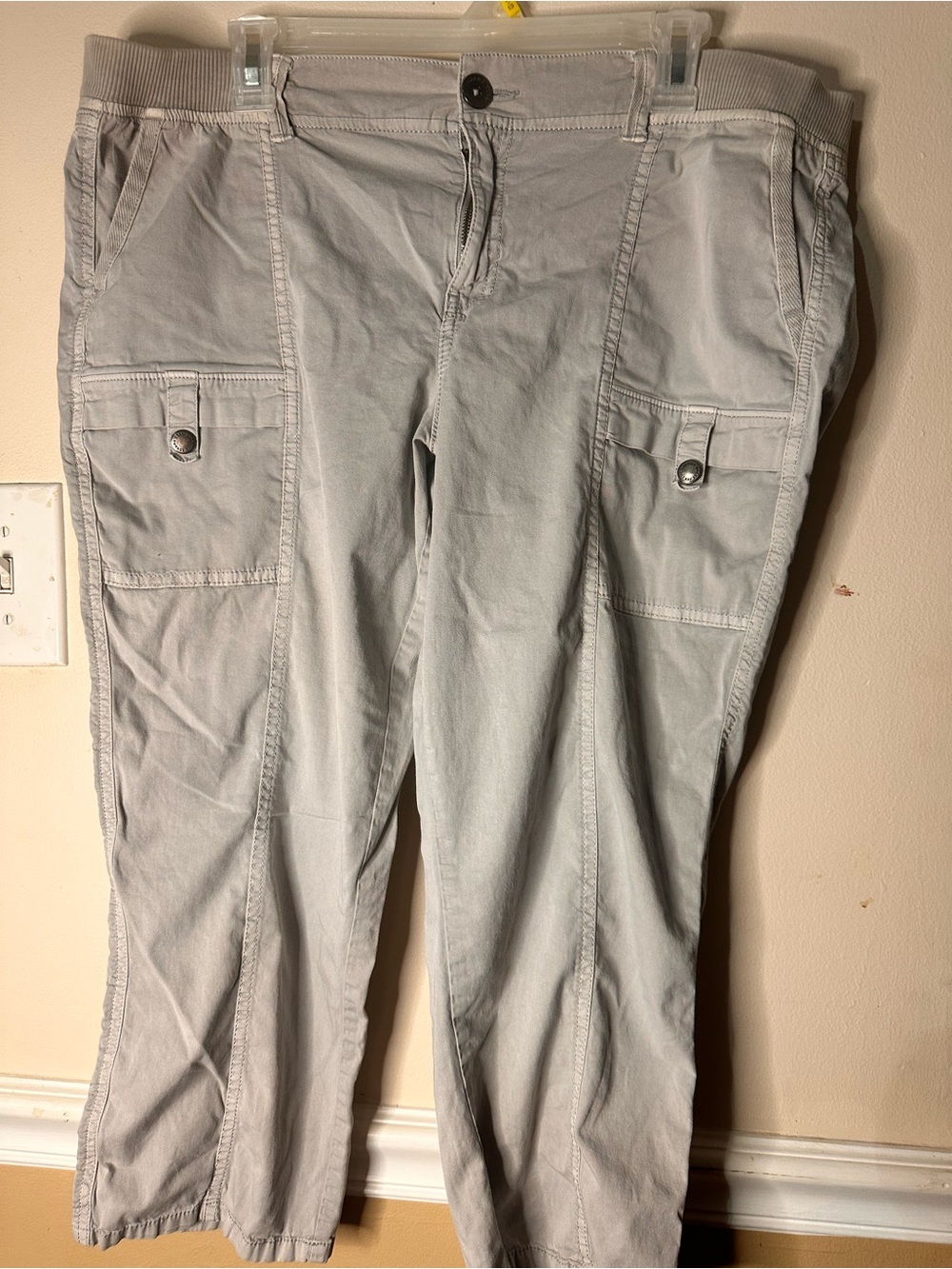 Woman’s  Light Gray Utility Cargo Pants